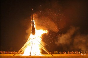 向田の火祭